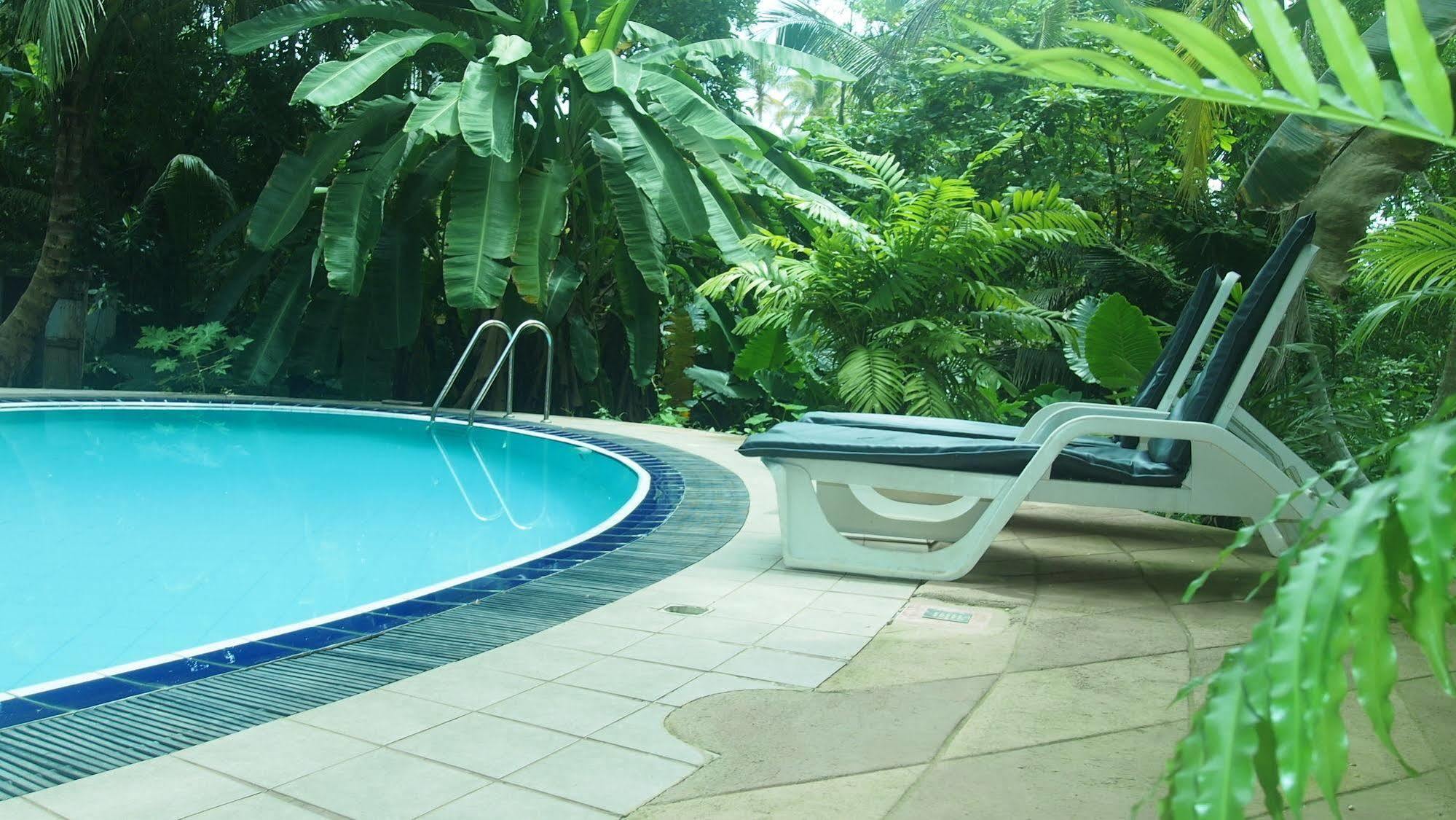 Manik Villa Bentota Exterior photo