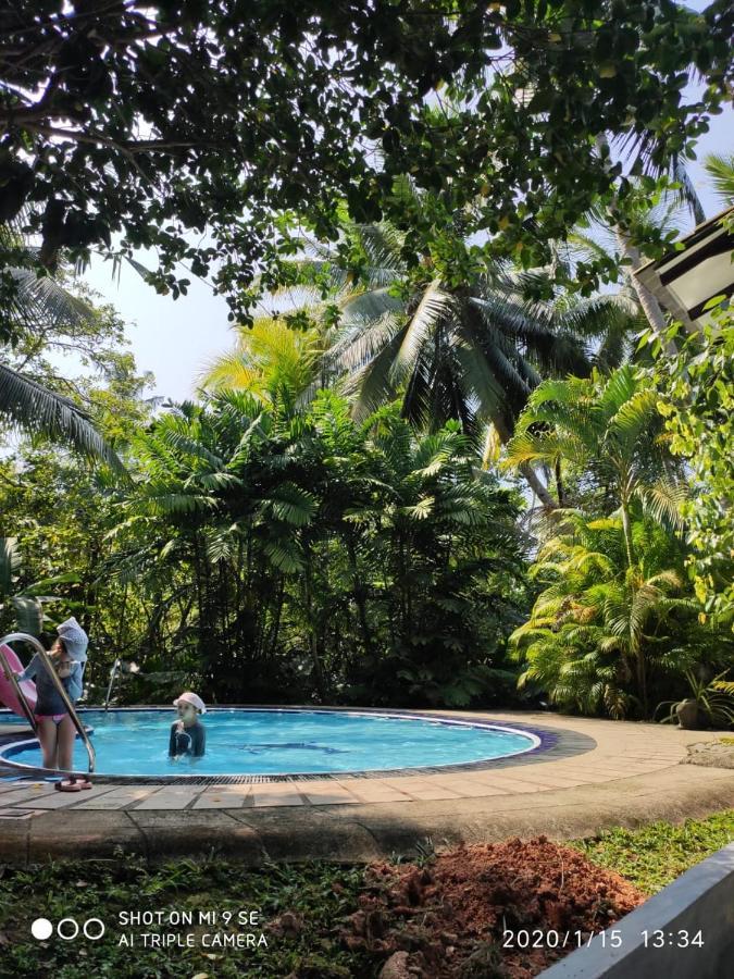 Manik Villa Bentota Exterior photo